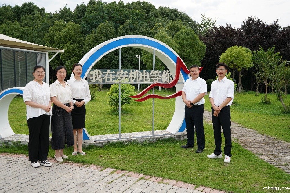 连锁经营与管理专业教学团队